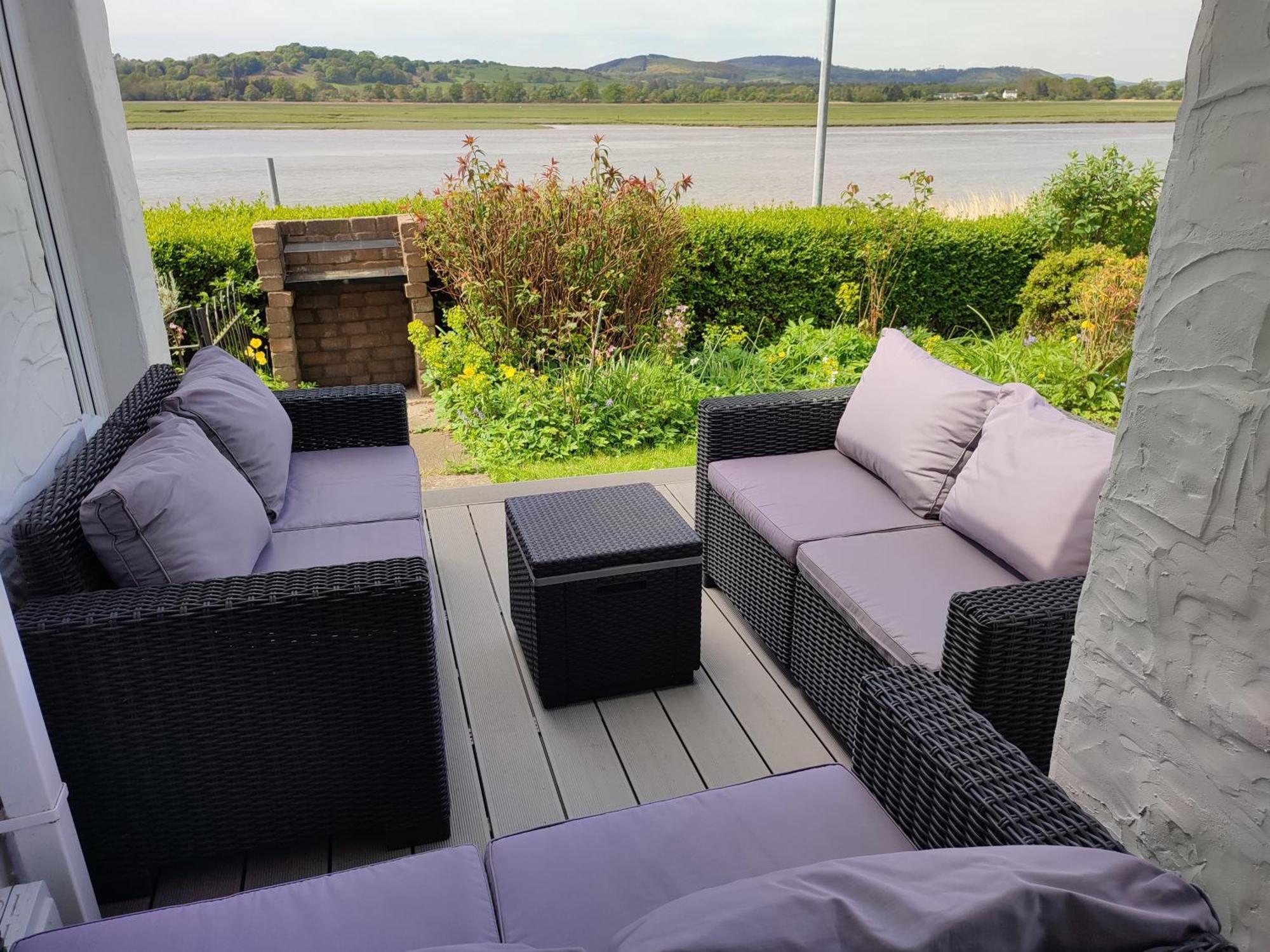 Shorepark - Waterfront Cottage With Stunning Views Dumfries Exterior photo